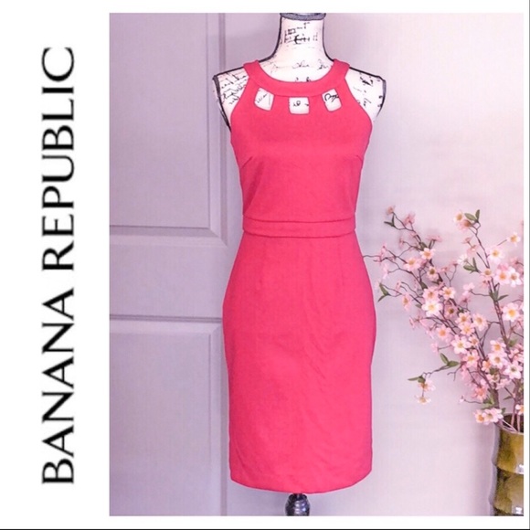 Banana Republic Dresses & Skirts - 💕Beautiful Banana Republic Fuchsia Career Mini💕